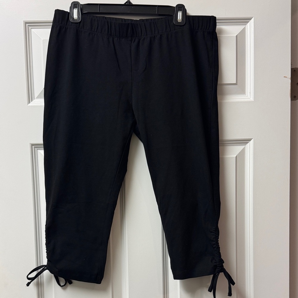 Beach Time Black Capri Pants with Drawstring pant legs Size 12-14